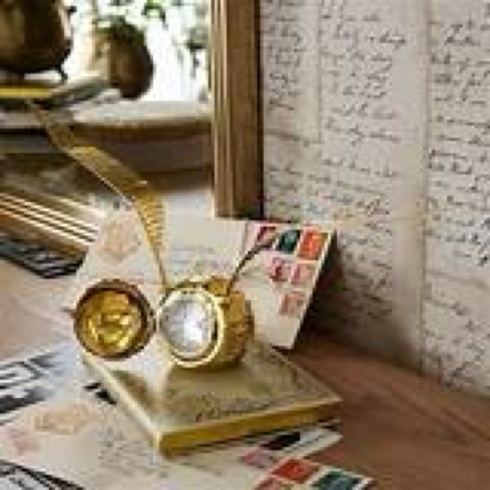 Pottery Barn teen HP Golden Snitch Clock